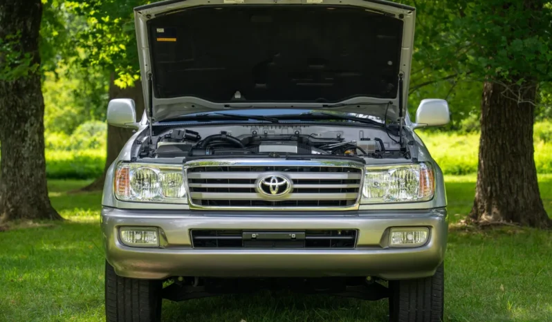 
								2007 Toyota Land Cruiser UZJ100 full									