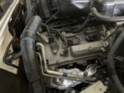 
										2012 Toyota FJ Cruiser full									