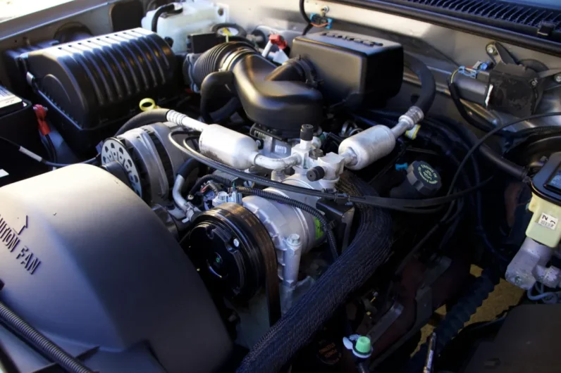 
								1999 Chevrolet Tahoe LT full									