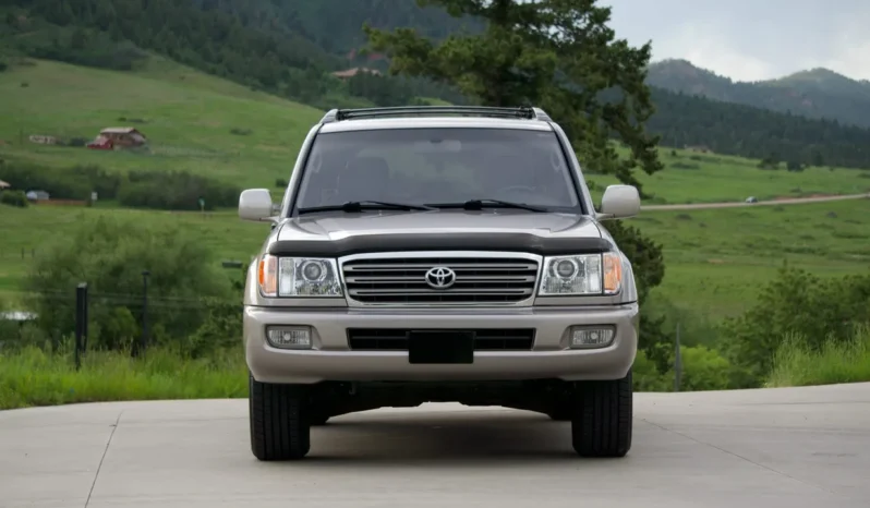 
								2003 Toyota Land Cruiser UZJ100 full									