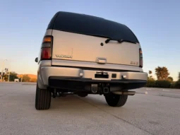 
										2004 GMC Yukon Denali 1500 Luxury full									