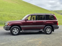 
										2001 Toyota Land Cruiser UZJ100 full									
