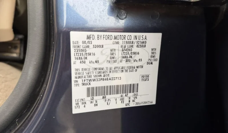 
								2004 Ford F-350 Super Duty Lariat Crew Cab Power Stroke 4×4 Dually full									