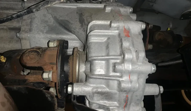 
								2012 Toyota FJ Cruiser full									