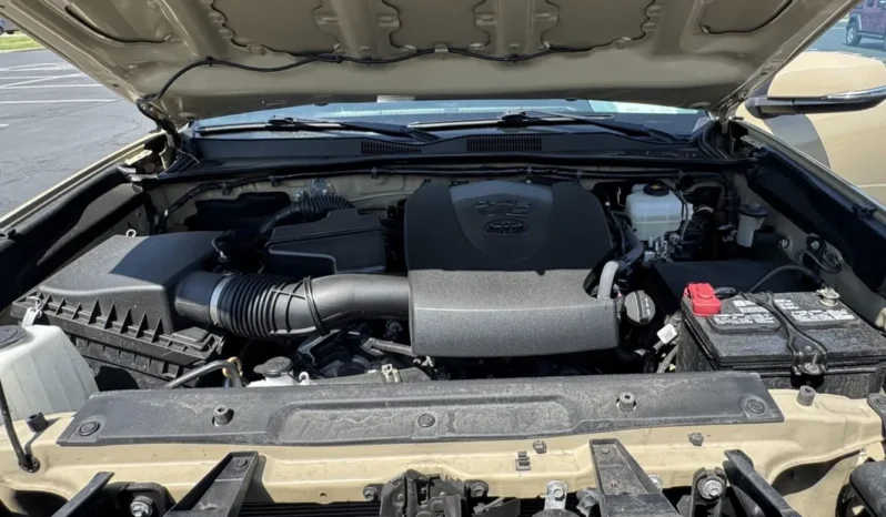 
								2020 Toyota Tacoma TRD Off-Road Double Cab 4×4 V6 6-Speed full									