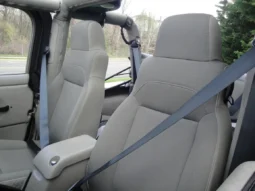 
										2004 Jeep Wrangler Sahara full									
