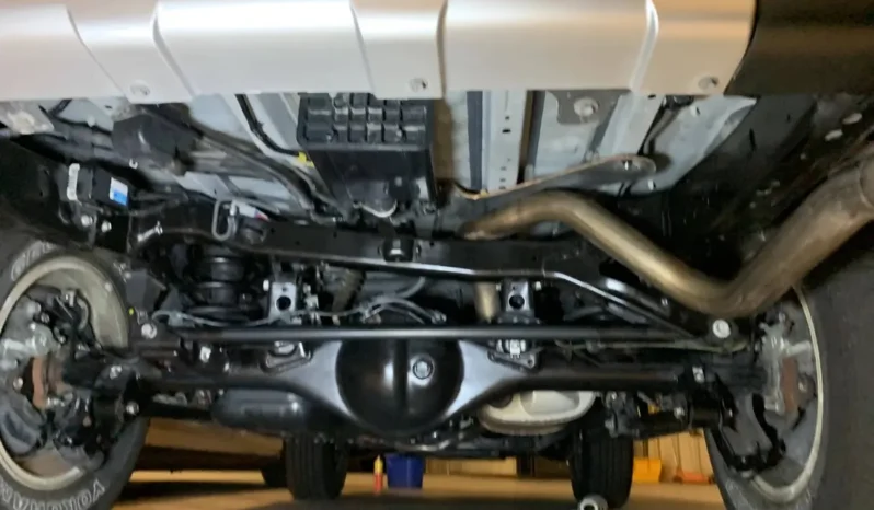 
								2012 Toyota FJ Cruiser full									