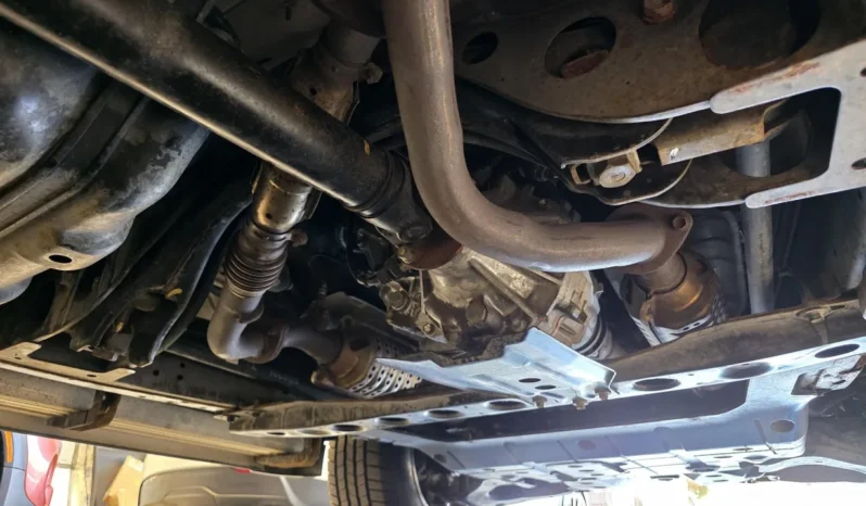 
								2001 Toyota Land Cruiser UZJ100 full									