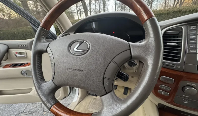 
								2003 Lexus LX470 full									