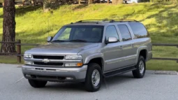 
										2004 Chevrolet Suburban 2500 LT 8.1L 4×4 full									
