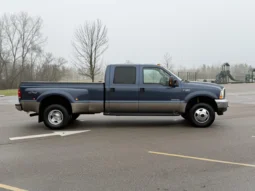
										2004 Ford F-350 Super Duty Lariat Crew Cab Power Stroke 4×4 Dually full									