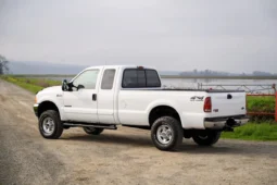 
										2001 Ford F-350 Super Duty XLT SuperCab Power Stroke 4×4 6-Speed full									