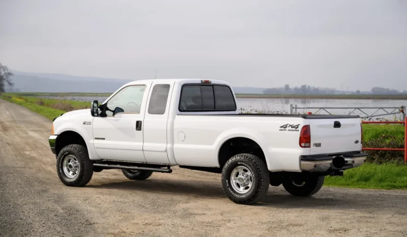
								2001 Ford F-350 Super Duty XLT SuperCab Power Stroke 4×4 6-Speed full									