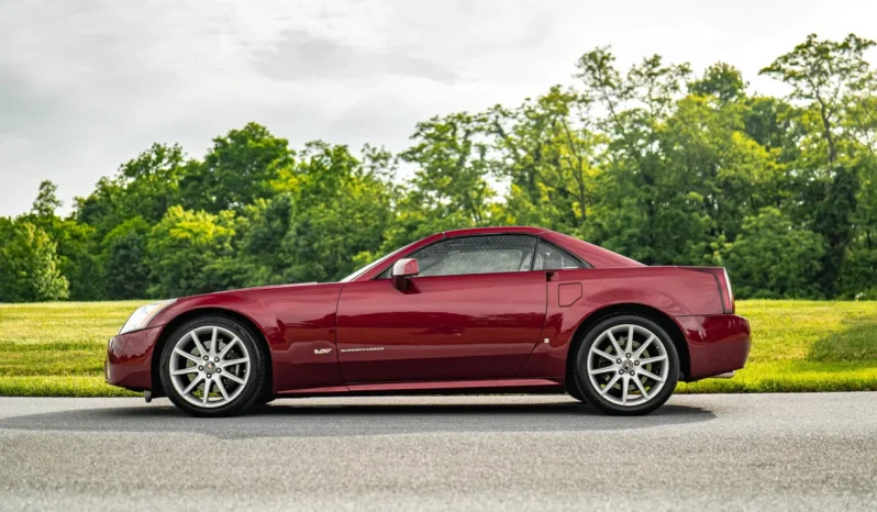 
								2006 Cadillac XLR-V Supercharged full									