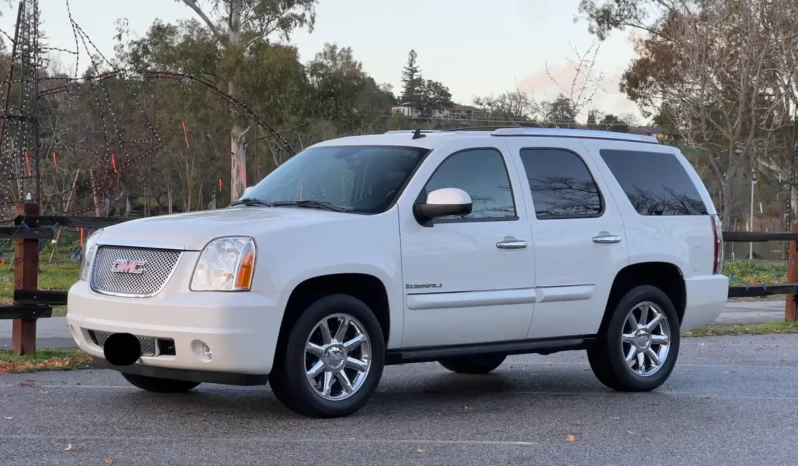 
								2007 GMC Yukon Denali full									