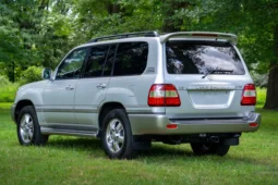 
										2007 Toyota Land Cruiser UZJ100 full									