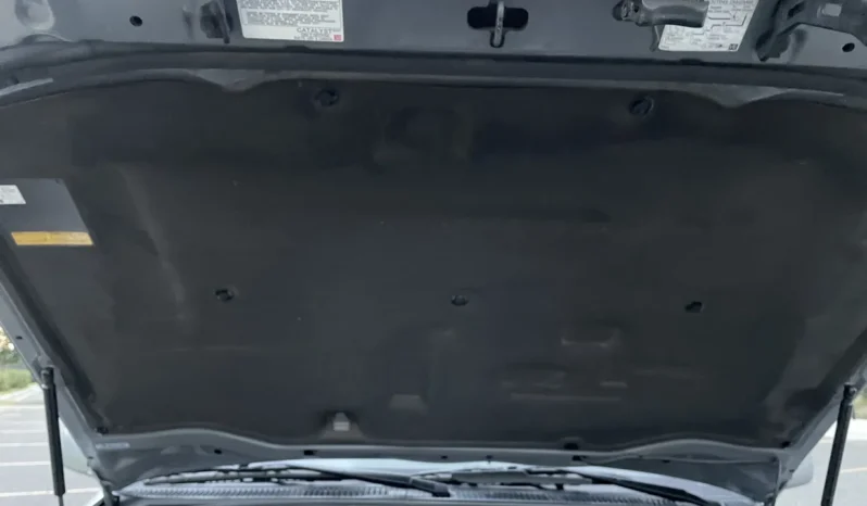 
								2004 Lexus LX470 full									