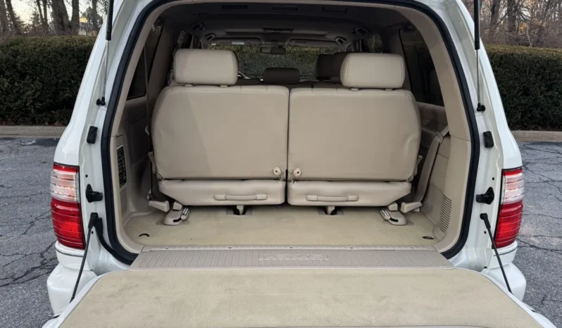 
								2003 Lexus LX470 full									
