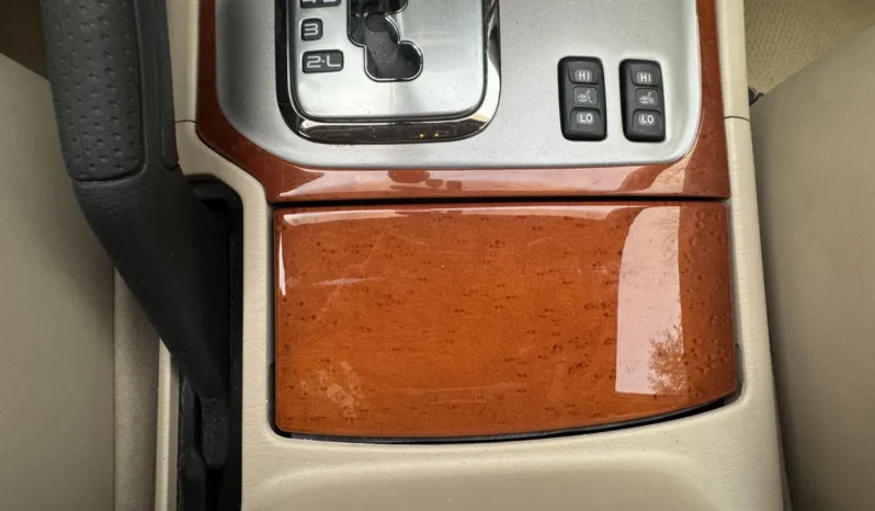 
								2003 Lexus LX470 full									