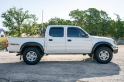 
										2003 Toyota Tacoma SR5 Double Cab TRD V6 full									