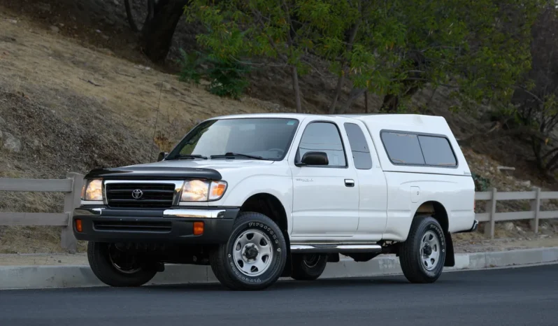 
								1999 Toyota Tacoma SR5 XtraCab V6 4×4 full									