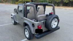 
										2005 Jeep Wrangler SE 6-Speed full									