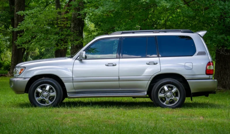 
								2007 Toyota Land Cruiser UZJ100 full									