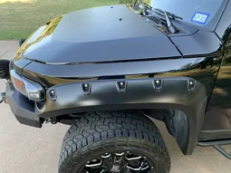 
										2014 Toyota FJ Cruiser full									