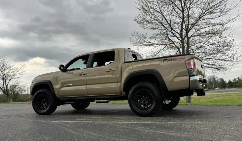 
								2020 Toyota Tacoma TRD Off-Road Double Cab 4×4 V6 6-Speed full									