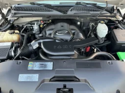 
										2004 GMC Yukon Denali 1500 Luxury full									