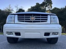 
										2004 Cadillac Escalade GMT800 AWD full									