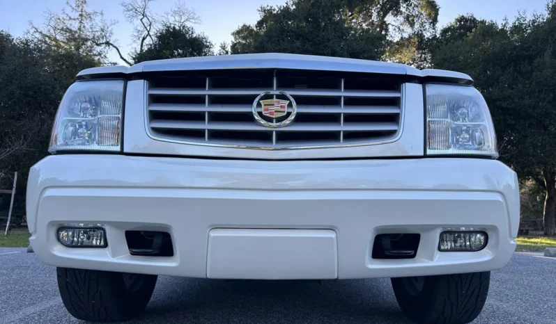 
								2004 Cadillac Escalade GMT800 AWD full									
