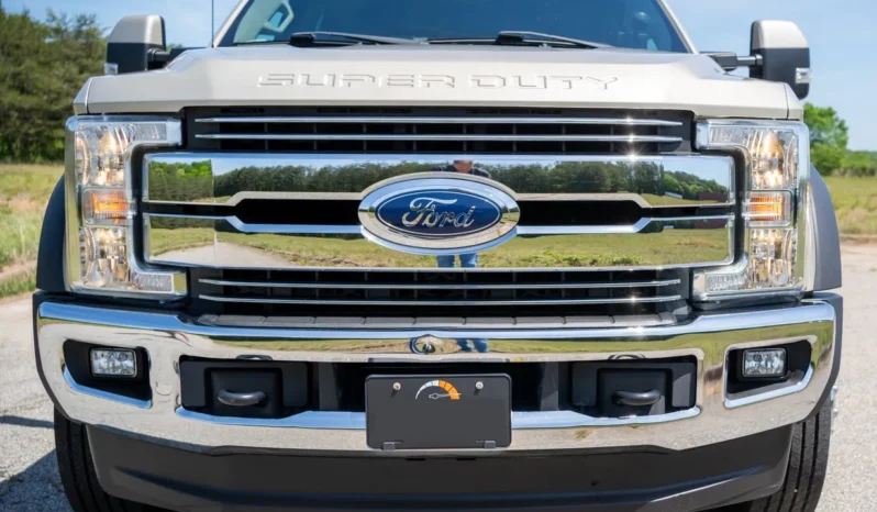 
								2018 Ford F-450 Super Duty Lariat Crew Cab Power Stroke Dually 4×4 Flatbed full									